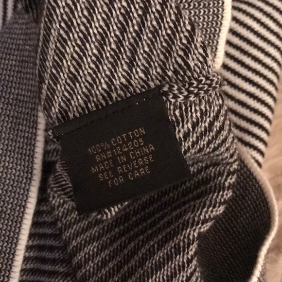 🆕 Men’s sweater vest size large. - Picture 5 of 7